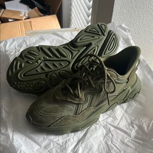 Adidas Women's Olive Green Sneakers